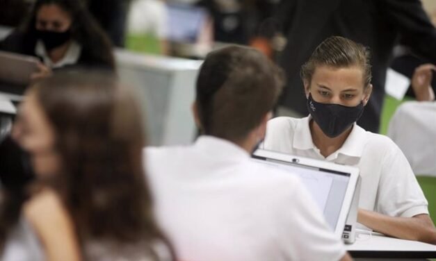 España: Fomento de la tecnología en la enseñanza