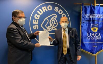 CCSS y UACA firman convenio para estudios de posgrado en especialidades médicas