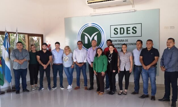 Alcaldes, concejales y miembros de Municipalidades de El Salvador y Ecuador visitaron Municipios de Argentina